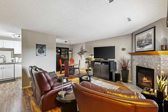 79 Cedar Springs Gardens Sw, Townhouse with 2 bedrooms, 2 bathrooms and 1 parking in Calgary AB | Image 5