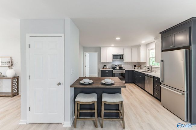 3780 Old Highway 431, House other with 3 bedrooms, 2 bathrooms and null parking in Owens Cross Roads AL | Image 6