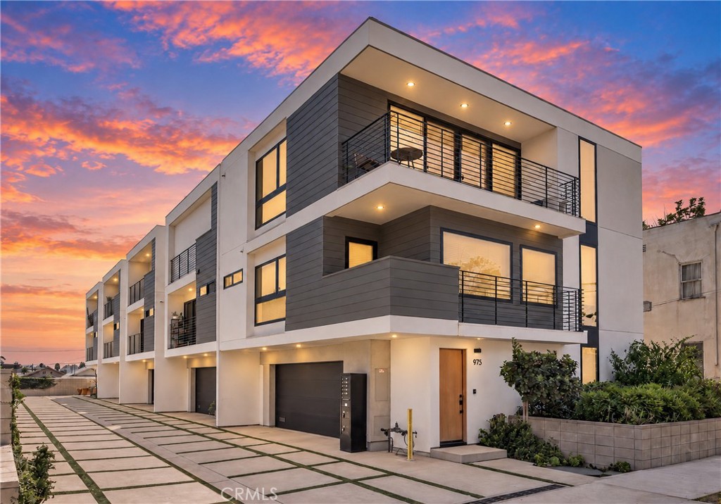 Residential in Los Angeles
