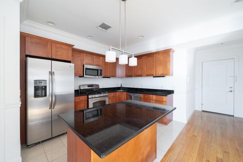 3k-85 Maple St, Weehawken, NJ, 07086-5819 | Card Image