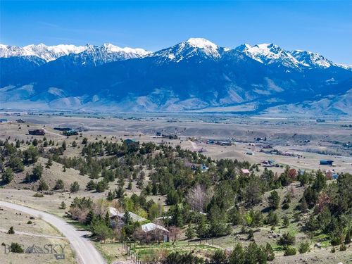 16 Orion Way, Emigrant, MT, 59027 | Card Image