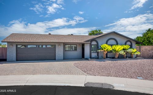 8625 E Weldon Ave, Scottsdale, AZ, 85251-5077 | Card Image