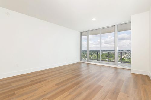 1809-220 Lake Shore Drive, Lake Park, FL, 33403 | Card Image
