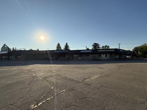 5018 106a Ave Nw, Edmonton, AB, T6A | Card Image