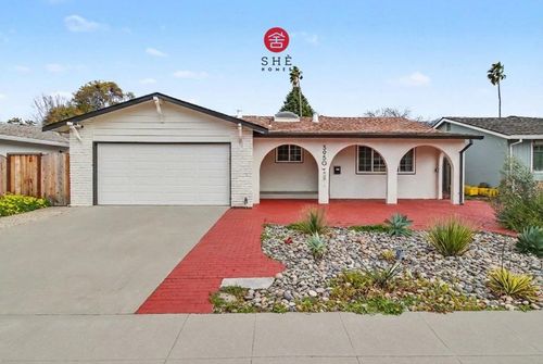 3950 Hamilton Park Dr, San Jose, CA, 95130-1220 | Card Image