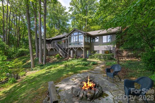 107 Buffalo Trl, Asheville, NC, 28805-9761 | Card Image
