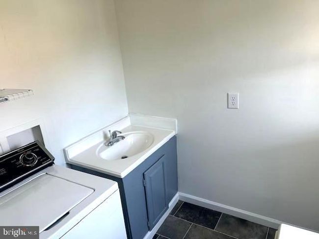 212 Pierpont St, House other with 3 bedrooms, 2 bathrooms and null parking in PETERSBURG WV | Image 10