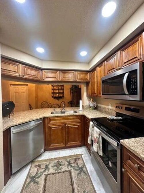 203-2728 Anzio Ct, Palm Beach Gardens, FL, 33410-2980 | Card Image