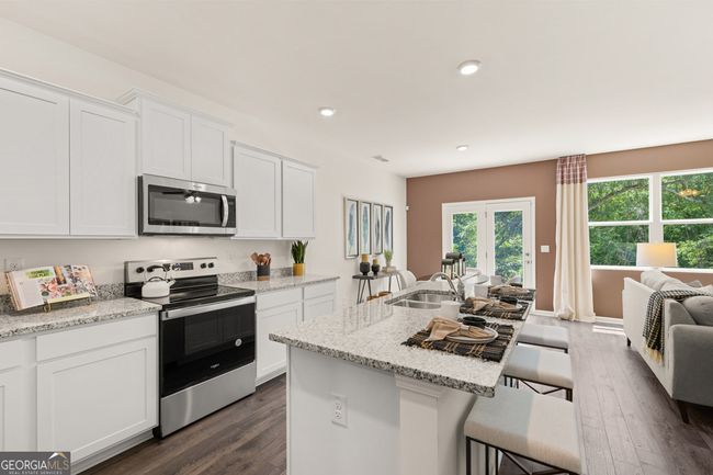 338 Elgin Dr, Townhouse with 3 bedrooms, 3 bathrooms and 2 parking in Lawrenceville GA | Image 6