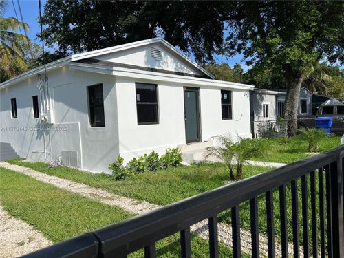 5511 Nw 4th Ave, Miami, FL, 33127-1527 | Card Image