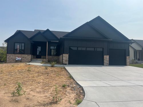 4989 N Emerald Ct, Maize, KS, 67101-8716 | Card Image