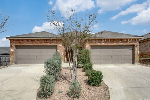 319 Emma Dr, New Braunfels, TX, 78130-0084 | Card Image