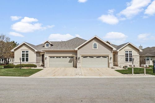 9-14 Rembrandt Way, Fitchburg, WI, 53711 | Card Image