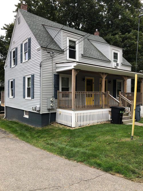 66 Rogers Rd, Kittery, ME, 03904-1422 | Card Image