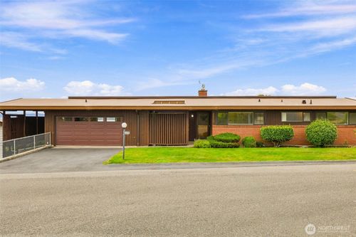 22545 10th Ave S, Des Moines, WA, 98198-6914 | Card Image