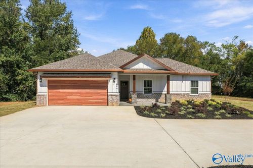 694 Knotty Walls Rd Se, Owens Cross Roads, AL, 35763 | Card Image