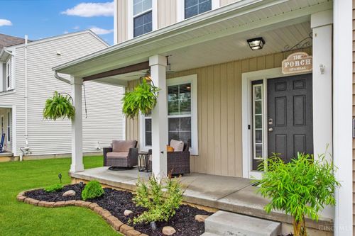 1352 Tiburon Dr, Batavia, OH, 45103-1753 | Card Image