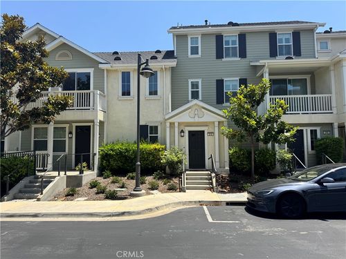 210 Silk Tree, Irvine, CA, 92606 | Card Image