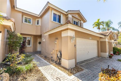 15832 Sw 10th St, Pembroke Pines, FL, 33027-2242 | Card Image