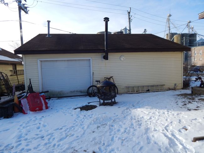 106 N Osceola St, House other with 4 bedrooms, 1 bathrooms and 4 parking in Minooka IL | Image 16