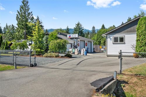 911 Poplar Way, Hilliers, BC, V9K1V8 | Card Image