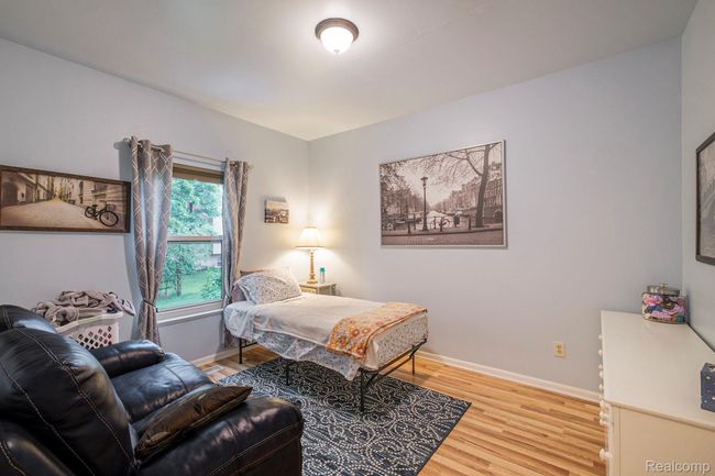 Bedroom #3 | Image 13