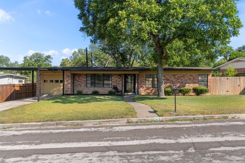 5315 Arrowhead Dr, San Antonio, TX, 78228-1806 | Card Image