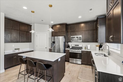 3829 S 3250 W, West Haven, UT, 84401-6605 | Card Image