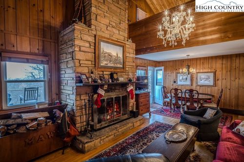 513 Charter Hills Road, Beech Mountain, NC, 28604 | Card Image