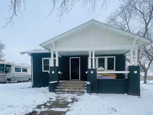 210 S Clark St, Viborg, SD, 57070-2083 | Card Image