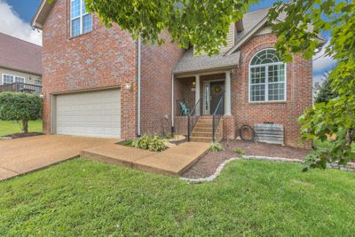 7951 Oakfield Grv, House other with 3 bedrooms, 2 bathrooms and 4 parking in Brentwood TN | Image 3