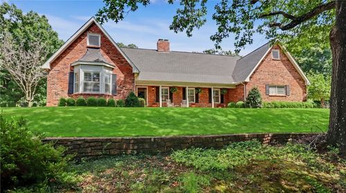 1134 N Crossover Rd, Fayetteville, AR, 72701-2799 | Card Image