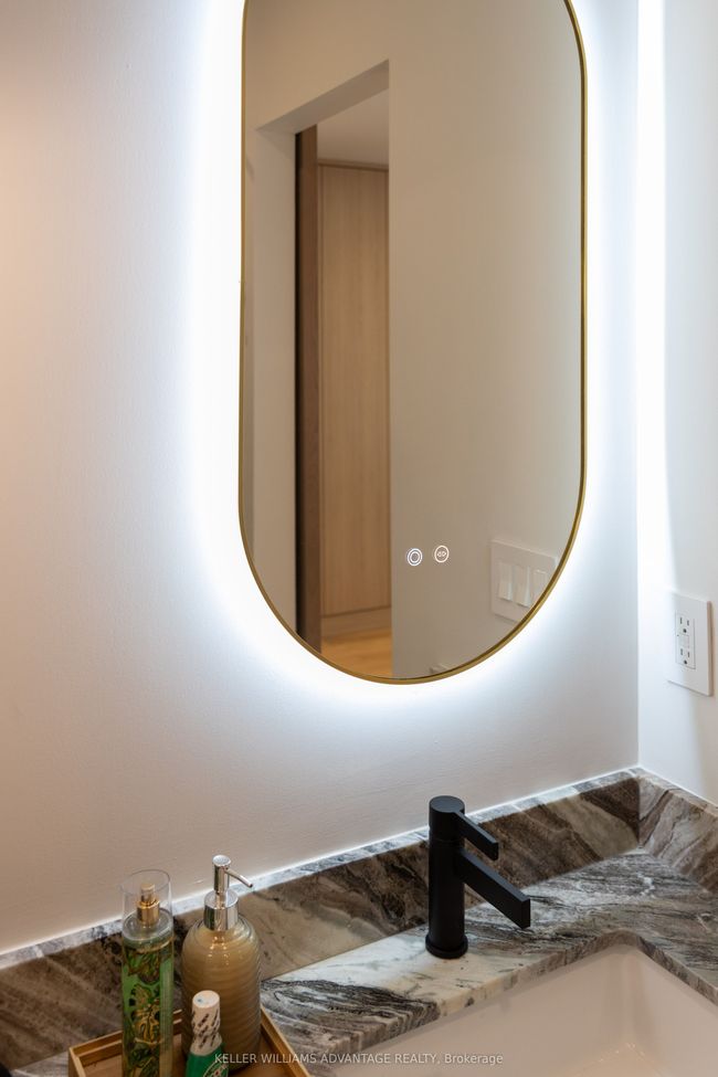 56 Foxley St, House attached with 4 bedrooms, 4 bathrooms and 1 parking in Toronto ON | Image 42