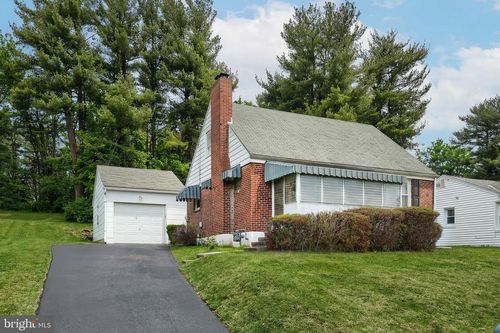 1339 Canterbury Ln, YORK, PA, 17406-2005 | Card Image