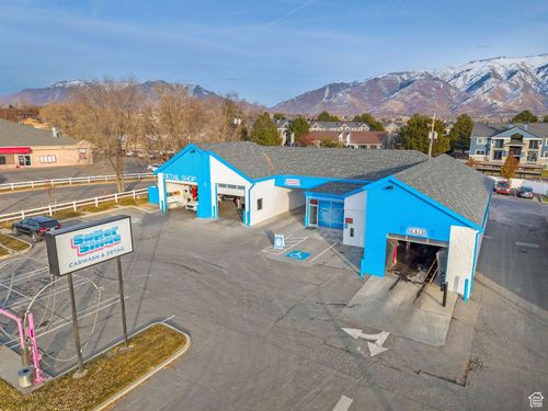 2068 N Hill Field Rd, Layton, UT, 84041-5353 | Card Image