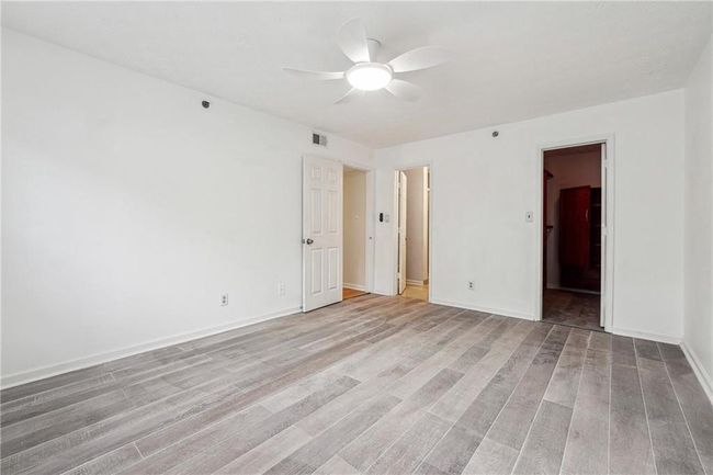 UNIT-203 - 3980 Riverlook Pkwy Se, Condo with 2 bedrooms, 2 bathrooms and 2 parking in Marietta GA | Image 19