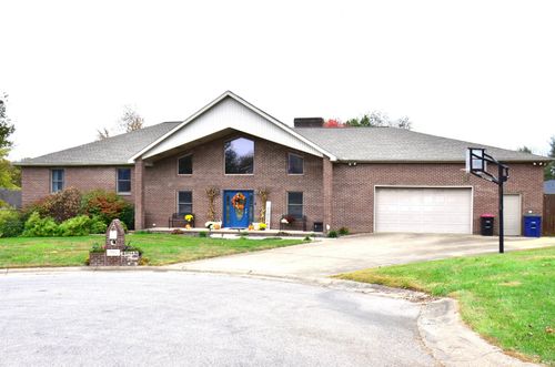 509 Mount Ashley Rd, Evansville, IN, 47711-7138 | Card Image