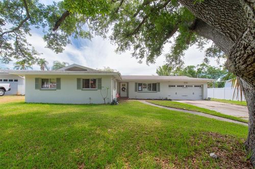 1380 Kennywood Drive, Largo, FL, 33770 | Card Image