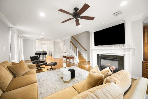 6-3610 Gillespie St, Dallas, TX, 75219-4979 | Card Image