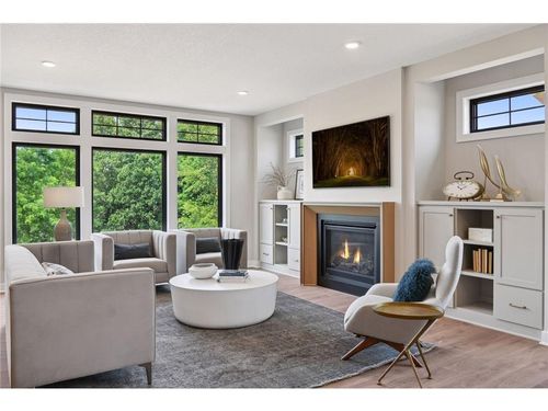 3634 Knightsbridge Trl N, Lake Elmo, MN, 55042 | Card Image