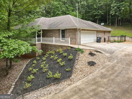 108 Stonebridge Ln, Lagrange, GA, 30240-9621 | Card Image