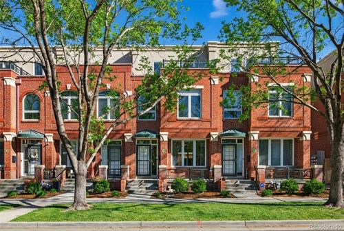 18 S Monroe St, Denver, CO, 80209-3006 | Card Image