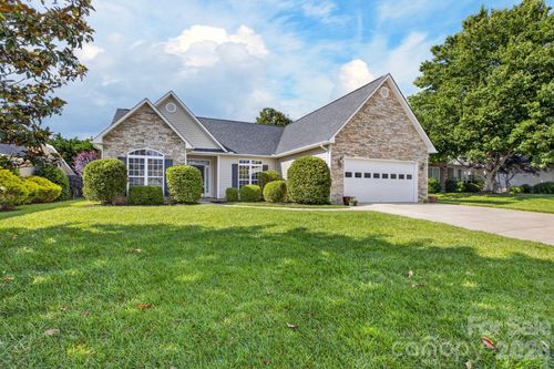 268 Farm Valley Rd, Fletcher, NC, 28732-8385 | Card Image