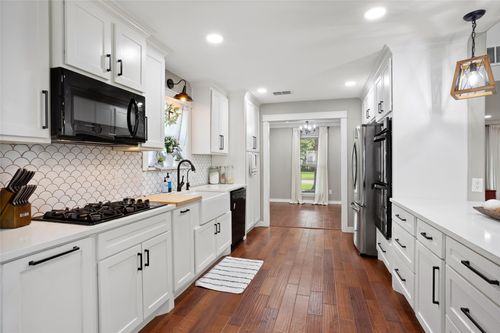 10103 Sagemill Drive, Houston, TX, 77089 | Card Image