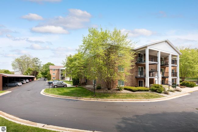 APT-61 - 525 Georgetown Dr, House other with 1 bedrooms, 1 bathrooms and null parking in Traverse City MI | Image 24