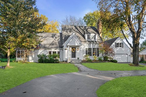 1139 N Patton Avenue, Arlington Heights, IL, 60004 | Card Image