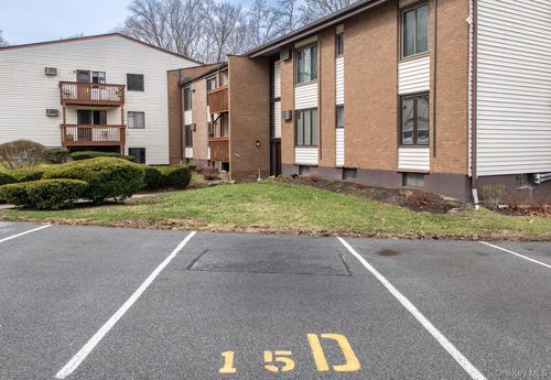 unit-15d-3 Hook Rd, Poughkeepsie, NY, 12601-7301 | Card Image