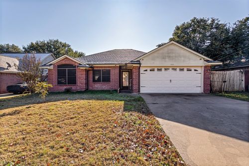 1519 Hayloft Ln, Granbury, TX, 76048-2702 | Card Image