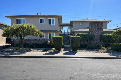676 Garland Avenue, Sunnyvale, CA, 94086 | Card Image