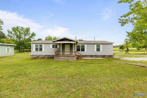 519 Apple Grove Rd, Laceys Spring, AL, 35754-7436 | Card Image